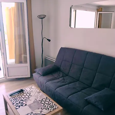 Chez Marie Апартаменты *